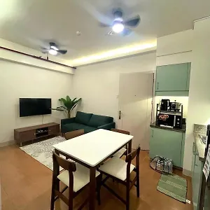 Pioneer Woodlands Mandaluyong